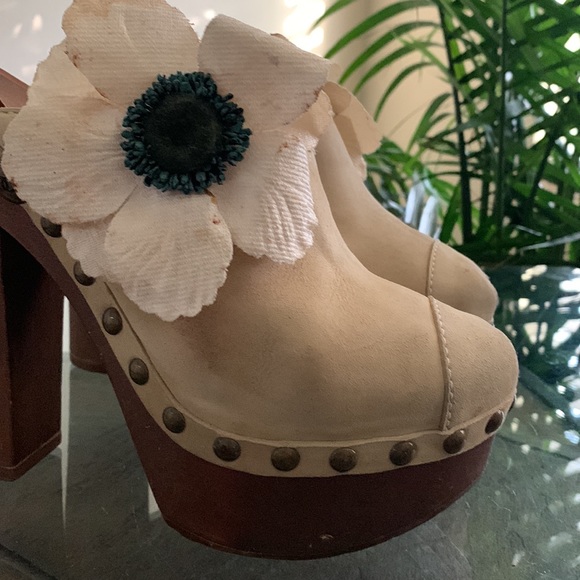 CHANEL Studded Floral High Heel Clog Sandals - Picture 7 of 14